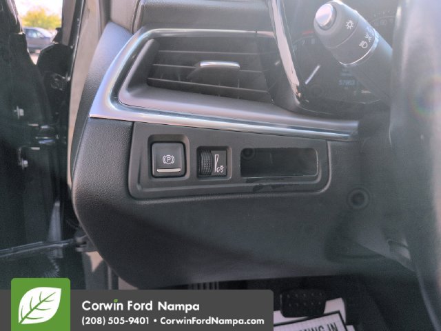 Used 2018 Cadillac XT5 Premium Luxury AWD/4WD image 13