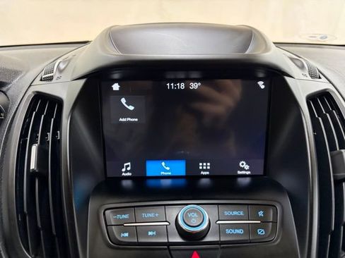 Used 2019 Ford Escape SE image 35