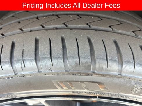 Used 2020 Ford Explorer XLT w/ Equipment Group 202A AWD/4WD image 26