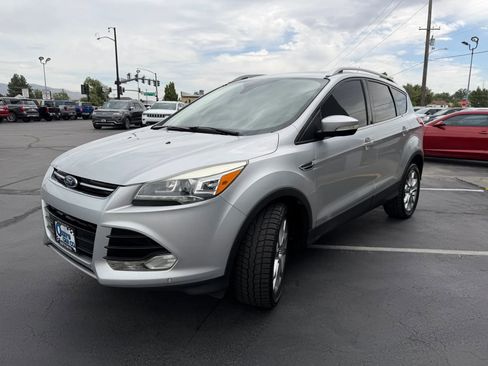 Used 2014 Ford Escape Titanium w/ Equipment Group 401A AWD/4WD image 3