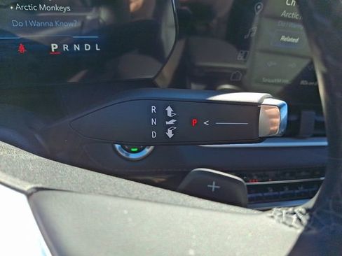 New 2026 Chevrolet Equinox LT w/ Convenience Package II image 12