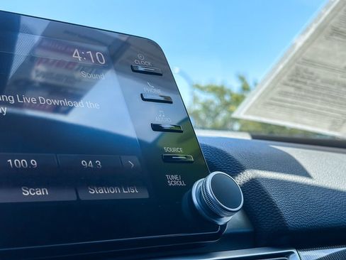 Used 2019 Honda Accord Sport image 26