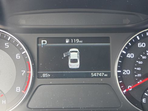 Used 2023 Kia Forte LXS FWD image 34