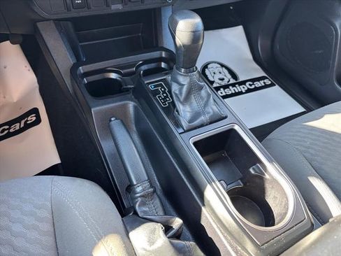 Used 2023 Toyota Tacoma SR image 18