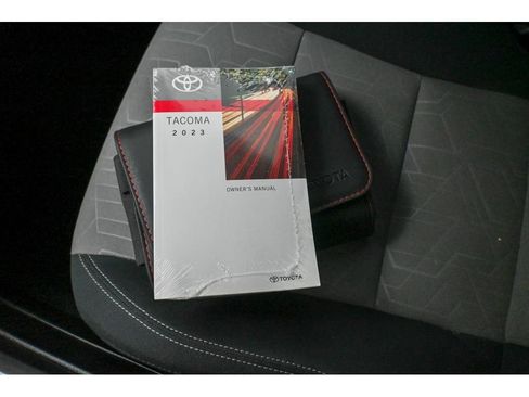 Used 2023 Toyota Tacoma TRD Off-Road image 52