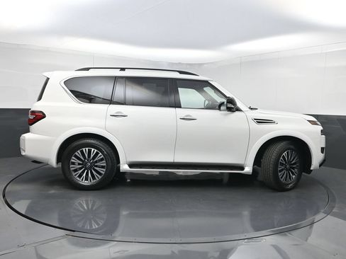 Used 2023 Nissan Armada SL w/ Midnight Edition Package RWD image 46
