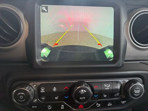 Certified 2021 Jeep Gladiator Sport w/ Quick Order Package 24Q 80Th image 21