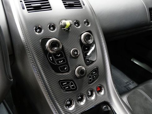 Used 2019 Aston Martin Rapide AMR RWD image 32