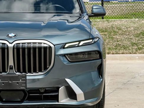 Used 2023 BMW X7 xDrive40i w/ Premium Package AWD/4WD image 53