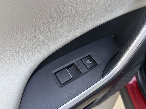 Used 2019 Toyota RAV4 Limited w/ Cold Weather Package image 15