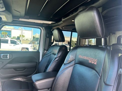 Used 2023 Jeep Wrangler Unlimited Rubicon 392 w/ Xtreme Recon 35" Tire Package image 9