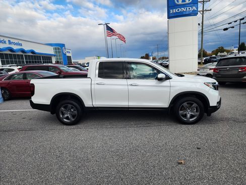 Certified 2023 Honda Ridgeline RTL-E image 3