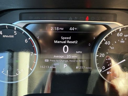 Used 2022 Nissan Rogue SV image 18