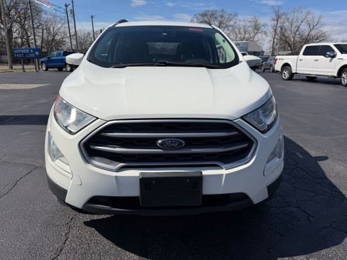 Used 2019 Ford EcoSport SE w/ SE Convenience Package image 2