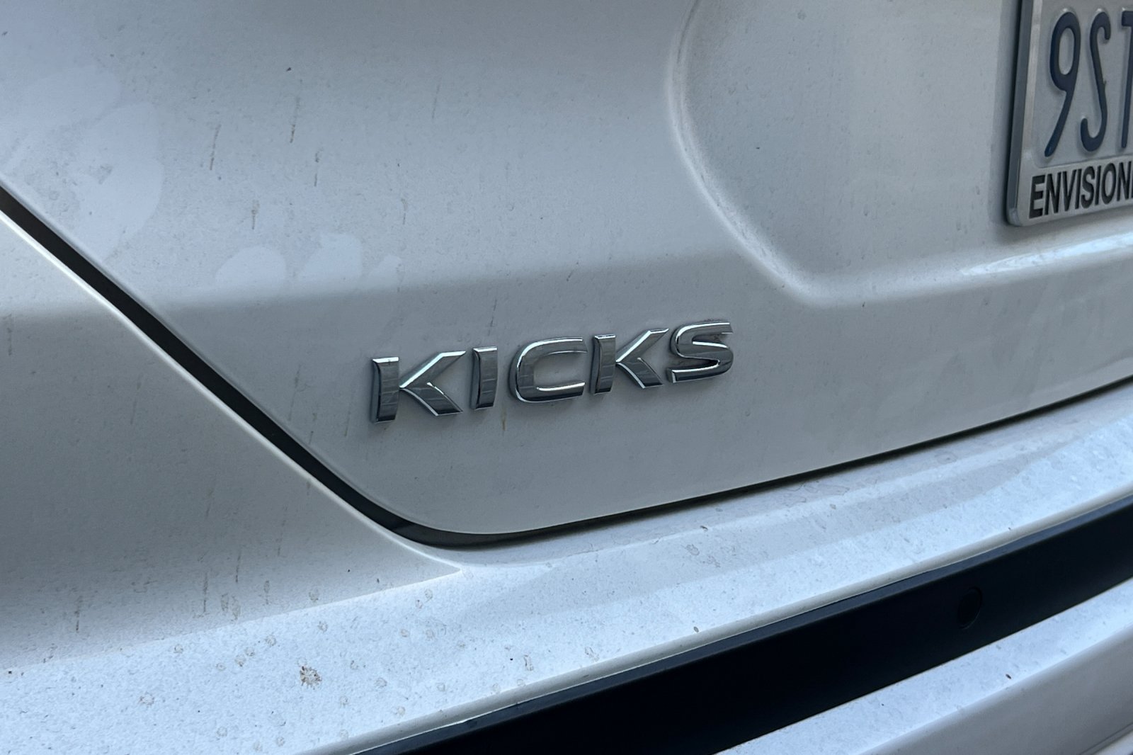 Certified 2021 Nissan Kicks SV FWD image 6