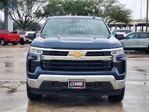 Used 2023 Chevrolet Silverado 1500 LT image 2