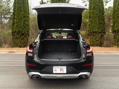 Used 2023 BMW X4 xDrive30i w/ Convenience Package image 18