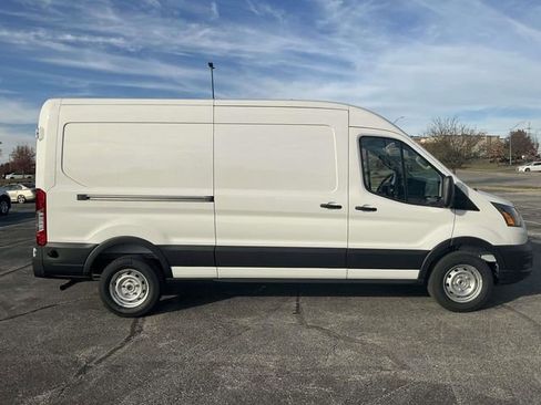 New 2025 Ford Transit 250 148 Medium Roof w/ Load Area Protection Package image 6