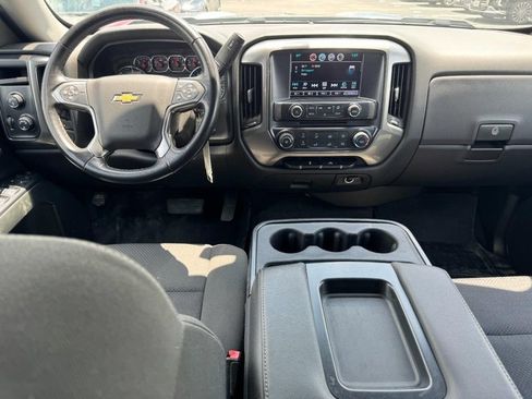 Used 2019 Chevrolet Silverado 1500 LT AWD/4WD image 11
