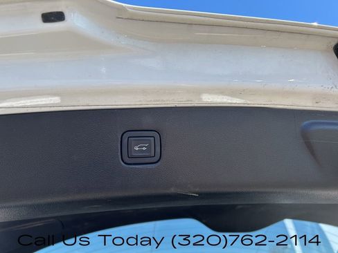 Certified 2024 Chevrolet Blazer LT w/ LPO, Black Grille Bar Package AWD/4WD image 43
