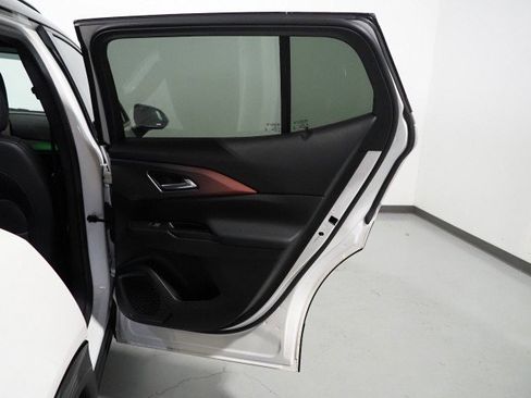 Used 2024 Chevrolet Equinox EV RS image 66