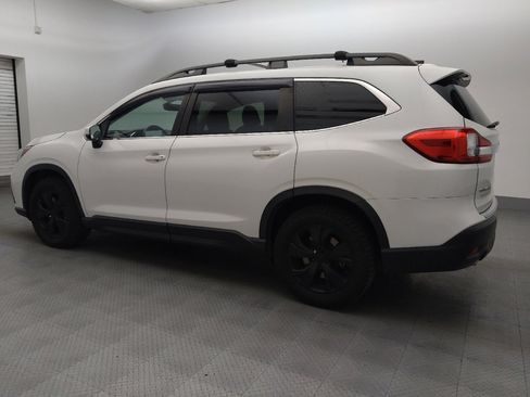 Used 2020 Subaru Ascent Premium w/ Convenience Package image 3