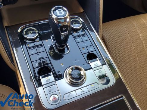 Used 2021 Bentley Flying Spur V8 AWD/4WD image 30