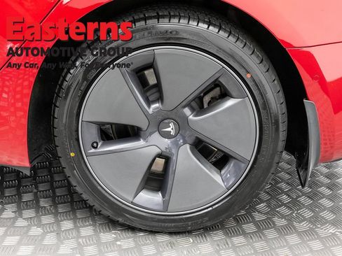 Used 2022 Tesla Model 3 Standard Range RWD image 27