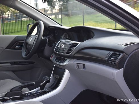Used 2014 Honda Accord EX image 16