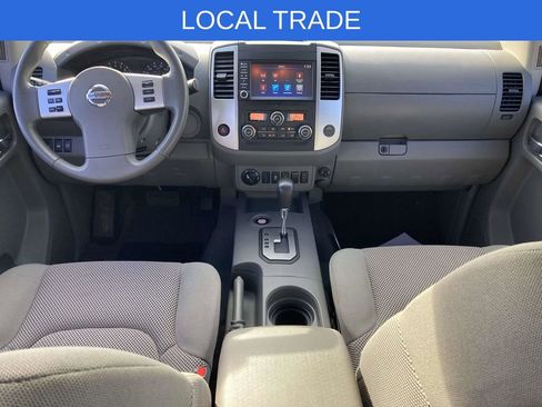 Used 2021 Nissan Frontier SV w/ Midnight Edition Floor Mats AWD/4WD image 13