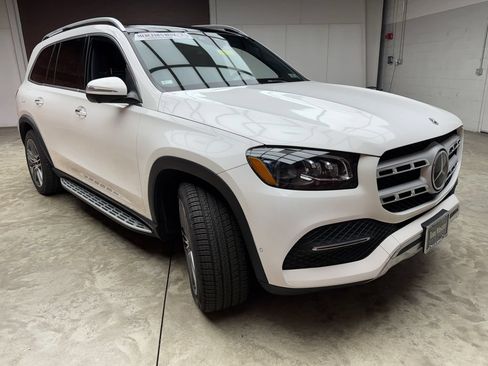 Used 2023 Mercedes-Benz GLS 450 4MATIC image 8