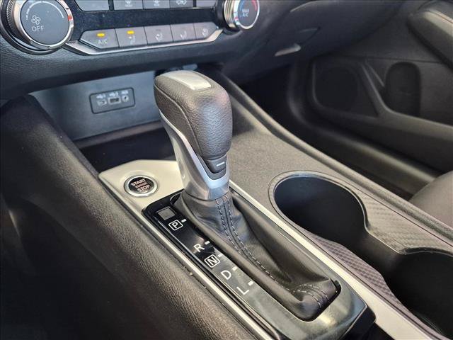 Used 2025 Nissan Altima 2.5 SV FWD image 18