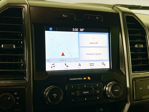 Used 2019 Ford F150 XLT w/ Equipment Group 302A Luxury image 27