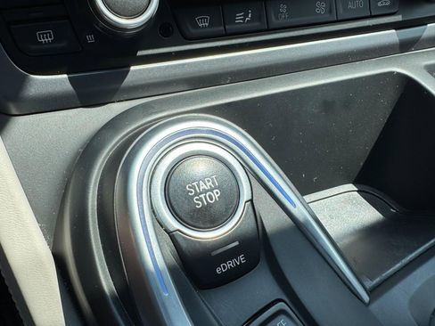 Used 2015 BMW i8 AWD/4WD image 20