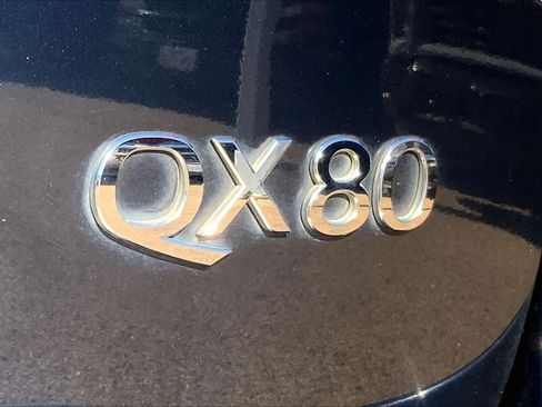 Used 2017 INFINITI QX80 2WD image 9