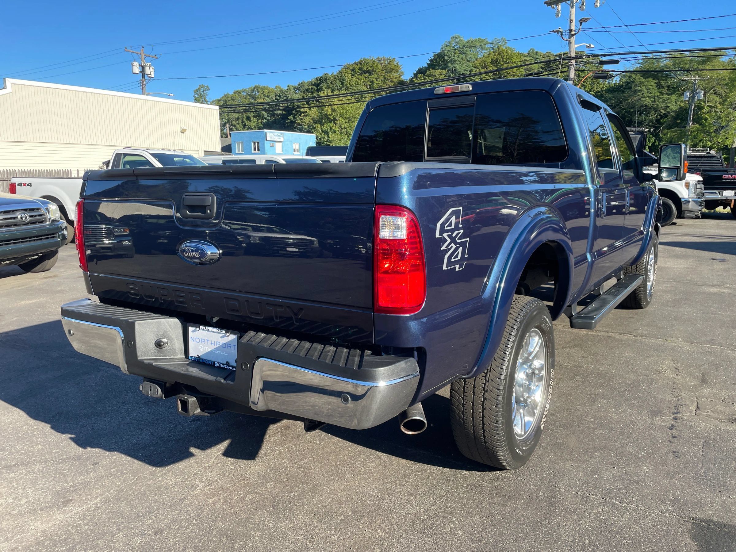 Used 2015 Ford F350 Lariat AWD/4WD image 6