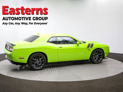 Used 2023 Dodge Challenger R/T w/ Plus Package image 41
