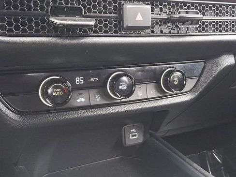 Used 2023 Honda HR-V LX image 16