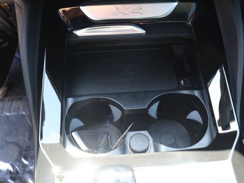 Used 2025 BMW X4 xDrive30i w/ Premium Package image 25