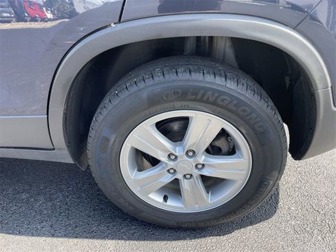 Used 2019 Chevrolet Trax LS w/ Tint and Cruise Package image 7