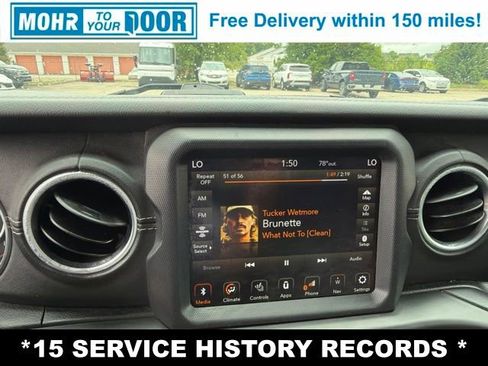 Used 2020 Jeep Wrangler Unlimited Sahara AWD/4WD image 23