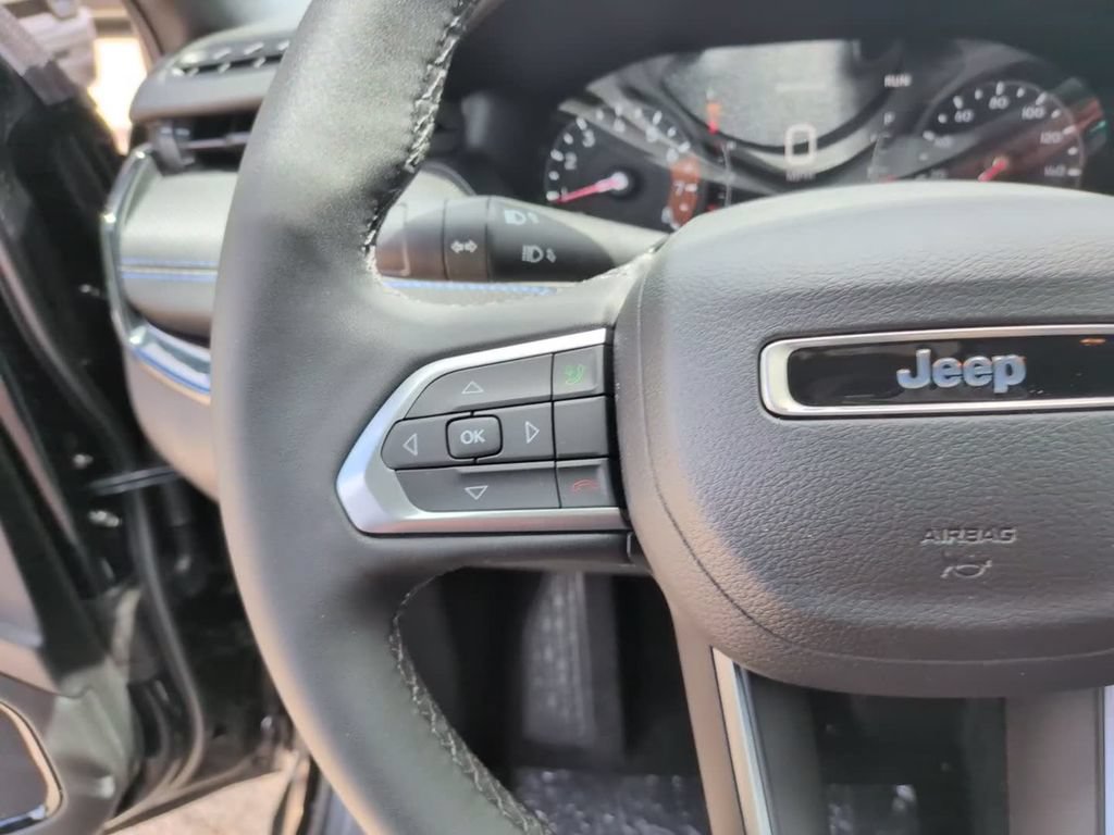 New 2026 Jeep Compass Latitude AWD/4WD image 25