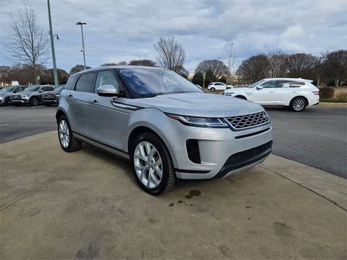 Used 2020 Land Rover Range Rover Evoque SE image 3
