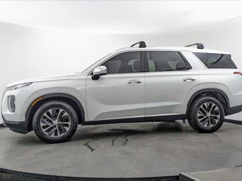 Used 2021 Hyundai Palisade SEL FWD image 3