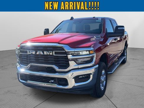 Used 2026 RAM 2500 Big Horn AWD/4WD image 3