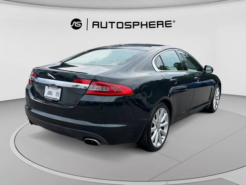 Used 2010 Jaguar XF Premium RWD image 9