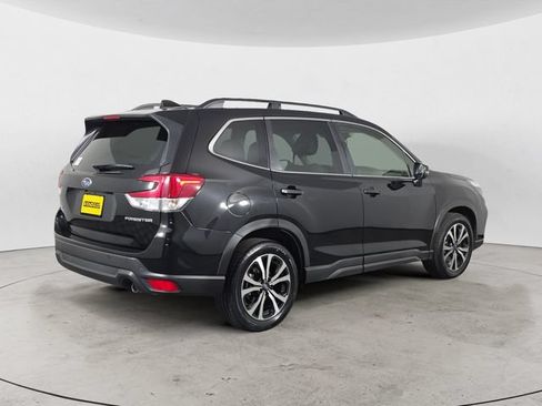 Used 2020 Subaru Forester Limited AWD/4WD image 5