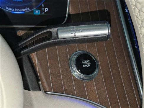 Certified 2023 Mercedes-Benz EQS 450+ 4MATIC SUV image 15