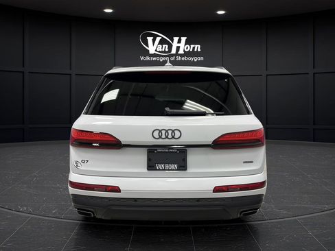 Used 2025 Audi Q7 3.0T Premium Plus w/ Premium Plus Package AWD/4WD image 6