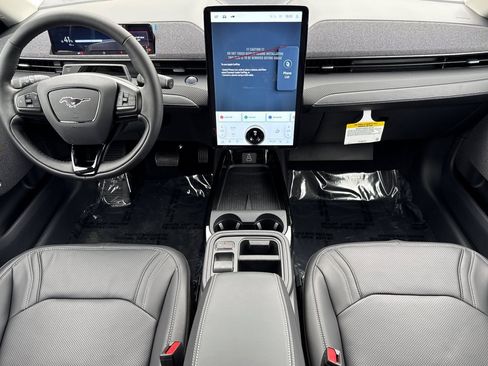 New 2025 Ford Mustang Mach-E Premium image 12
